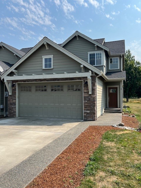 2200 Greenview Circle